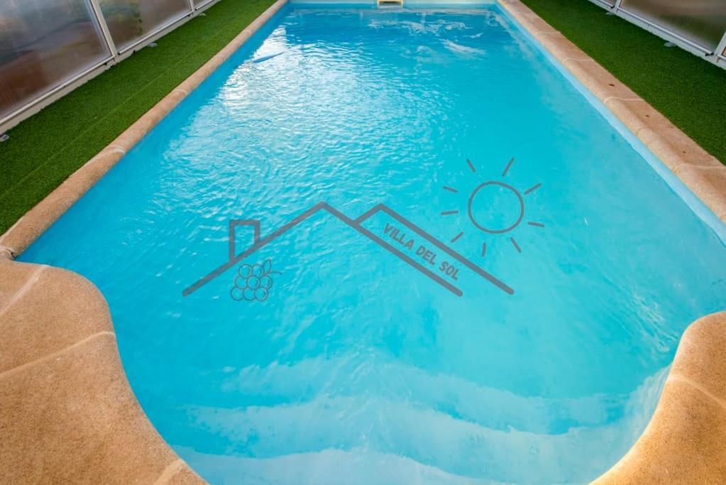 Villa Del Sol - Piscina Climatizada Mentrida Exterior photo